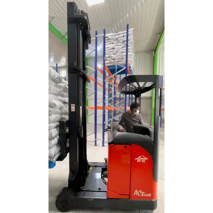 LINDE Reach Truck 1.6 ton - Master