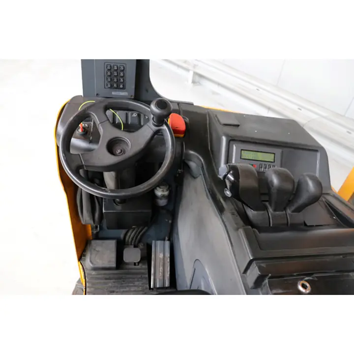 JUNGHEINRICH Reach truck 1.6 ton - Master