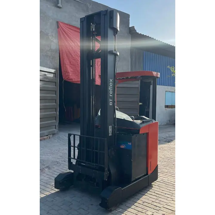 BT Reach Truck 1.4 ton - Master