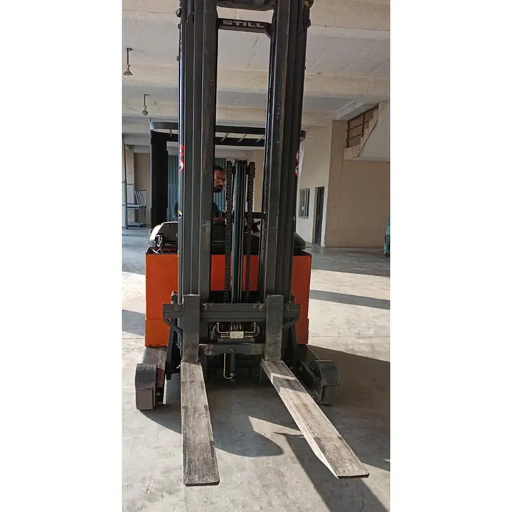 STILL Reach Truck 1.4 ton - Master