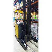 Hyster Reach Truck 1.4 ton - Master