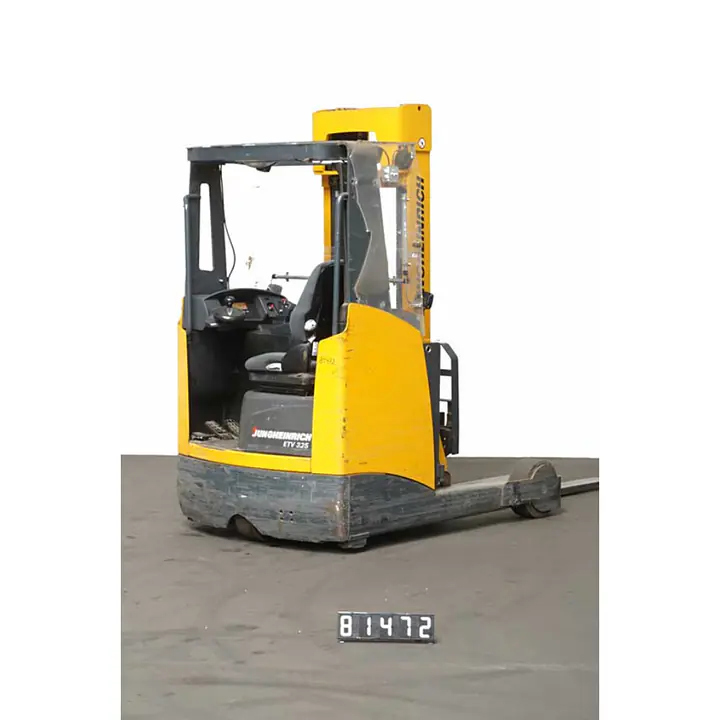 JUNGHEINRICH Reach Truck 2.5 ton - Master