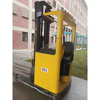 Hyster Reach Truck 1.4 ton - Master