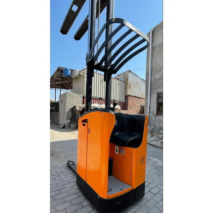STILL Electric Stacker 1.25 ton - Master