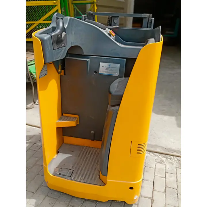 JUNGHEINRICH Electric Stacker 2 ton - Master