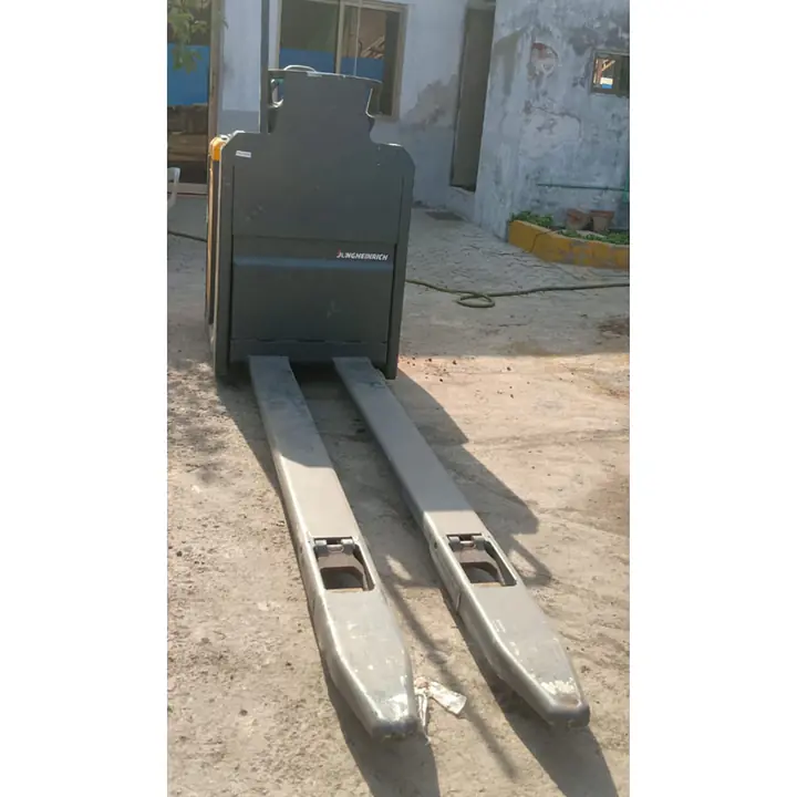 JUNGHEINRICH Order Picker 2.5 ton - Master