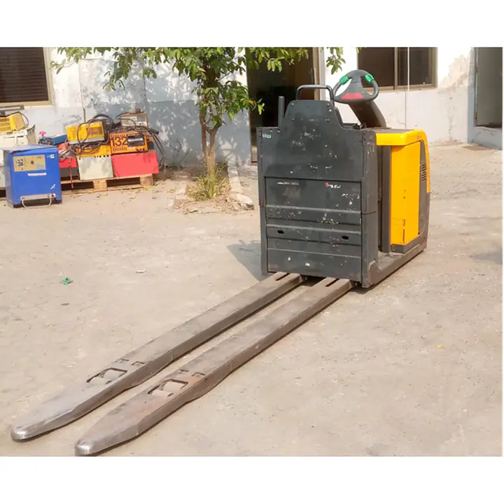 JUNGHEINRICH Order Picker 2.5 ton - Master