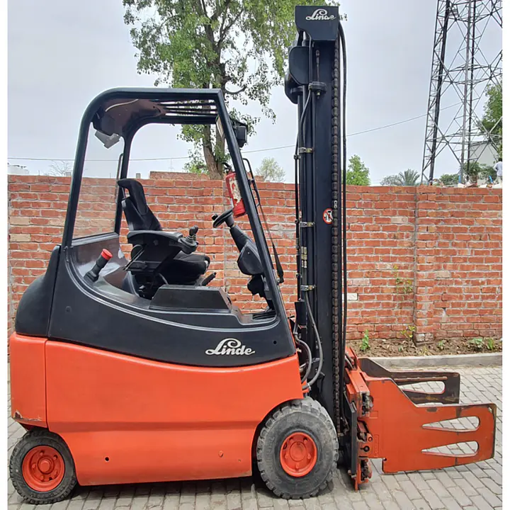 LInde Forklift 2.5 tons - Master