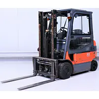TOYOTA Forklift 2.5 ton - Master