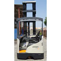 CROWN Reach Truck 1.6 ton - Master